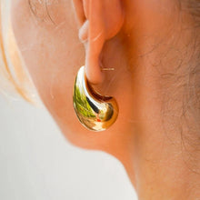 Load image into Gallery viewer, Water Drop Chunky Smooth Earrings
