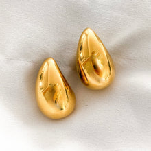 Load image into Gallery viewer, Water Drop Chunky Smooth Earrings
