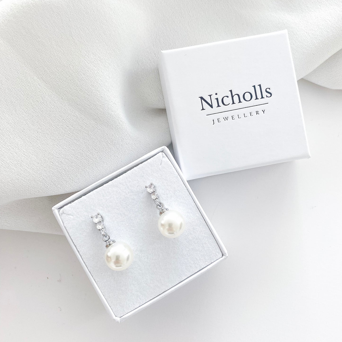 Constance Pearl Earrings