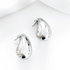 Water Drop Chunky Smooth Silver Earrings