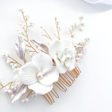 Load image into Gallery viewer, Porcelain White Flower, Blush Leaf and Rose Gold Comb
