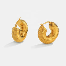 Load image into Gallery viewer, Textured Ridge Chunky Gold Hoops
