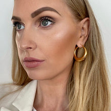 Load image into Gallery viewer, Everyday Chunky Gold Hoops

