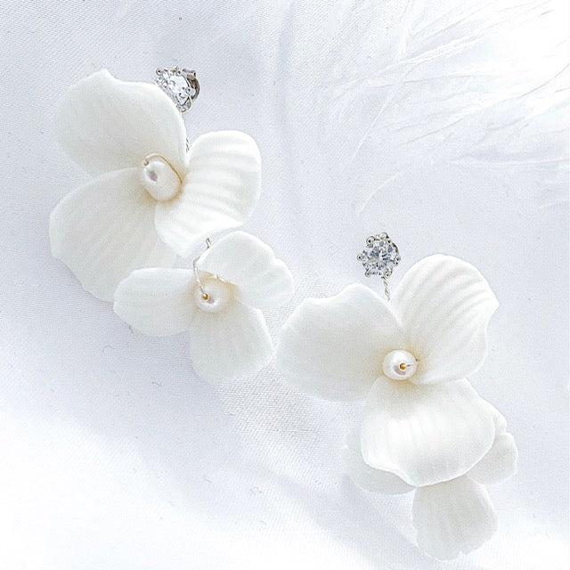 Porcelain Duo White Flower Drop Earrings