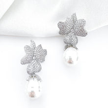 Load image into Gallery viewer, Deluxe Baroque Pearl and Crystal Flower Earrings
