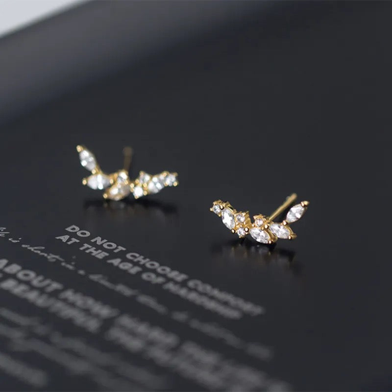 Climber Marquise Flower Gold Studs