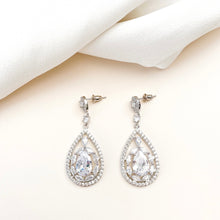 Load image into Gallery viewer, Cherish Silver Earrings
