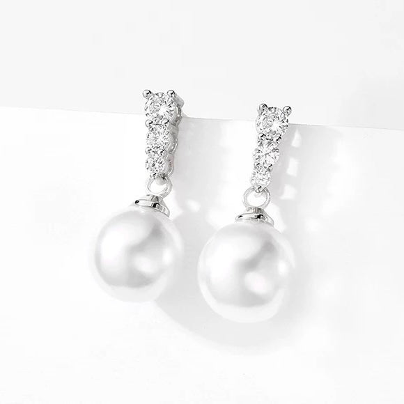 Constance Pearl Earrings