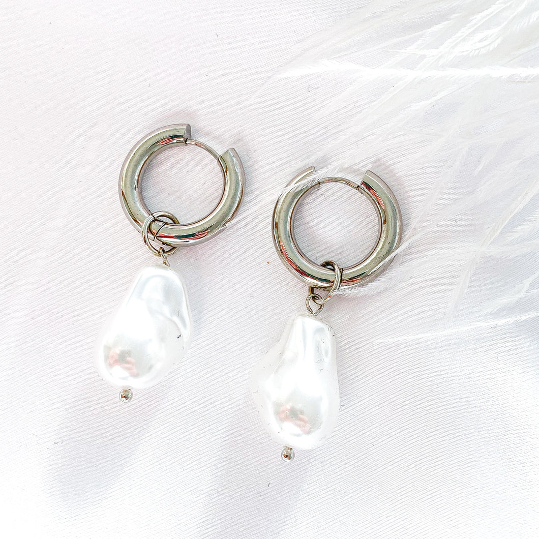 Baroque Pearl Earrings Silver