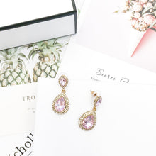 Load image into Gallery viewer, Royal Pink Earrings
