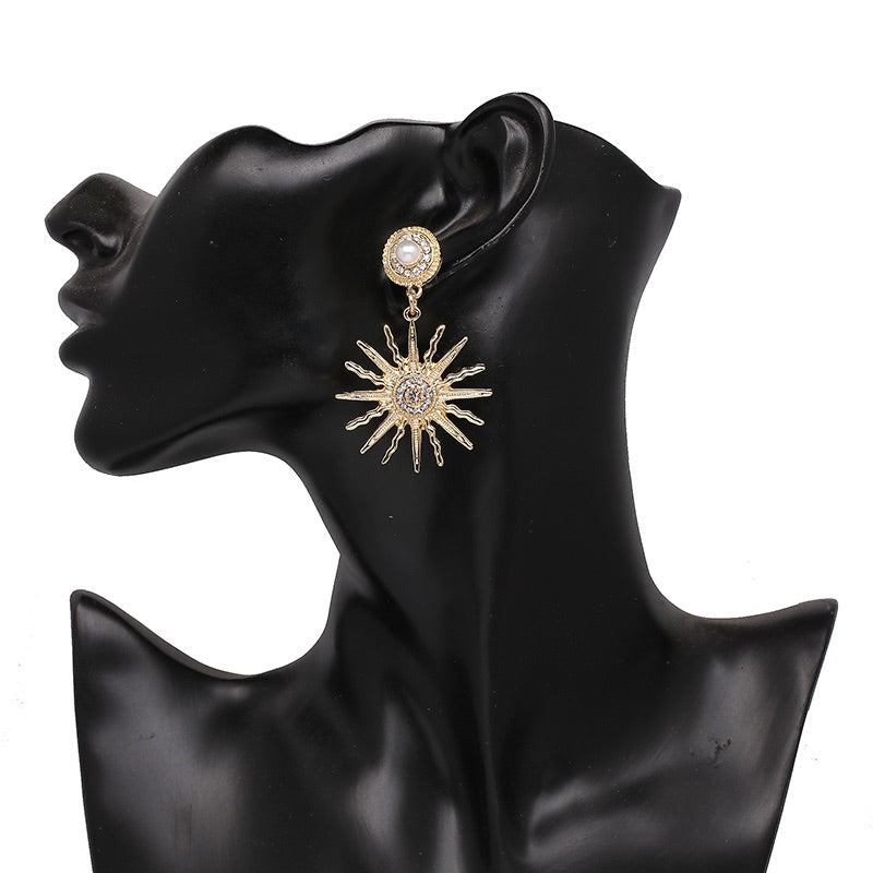 Soleil Gold Earrings - Nicholls Jewellery