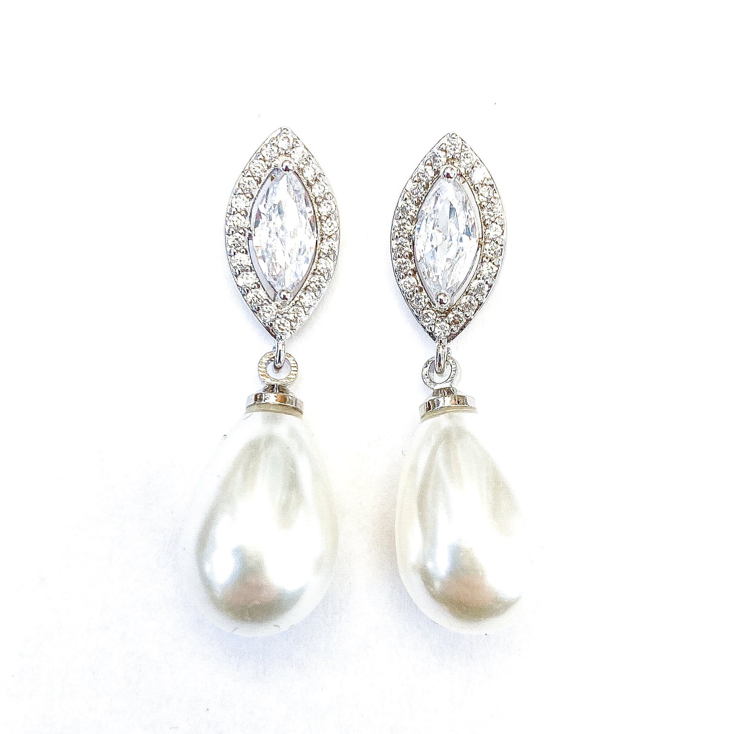 Forever Pearl Earrings